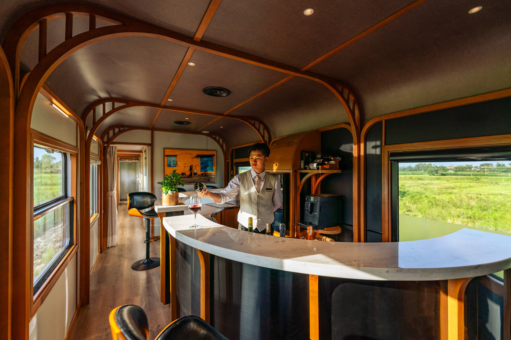 Hospitality photographer takes to the rails for a luxury train journey on the Vietage.