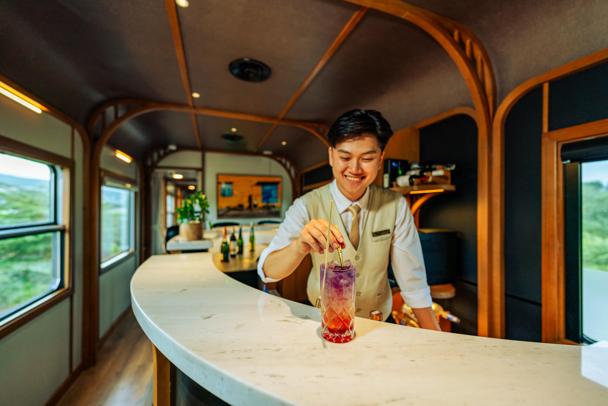 Hospitality photographer takes to the rails for a luxury train journey on the Vietage.