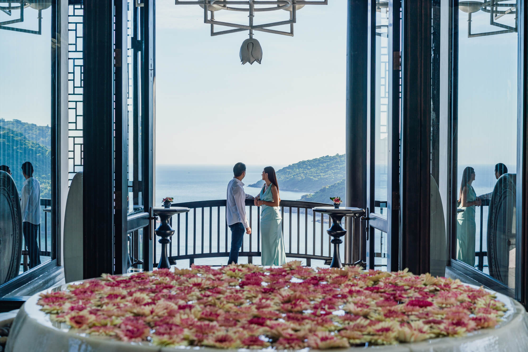 Quinn Ryan Mattingly, Vietnam Wedding and Engagement Photographer, photographs an engagement session at Intercontinental Danang Sun Peninsula Resort.